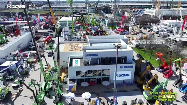 CCMA President Su Zimeng and Delegation Attend Opening Ceremony of XCMG’s bauma 2025 Exhibition Area