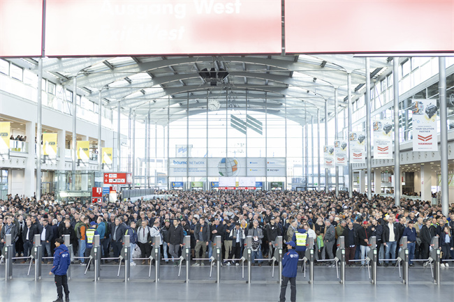 Chinese Construction Machinery Brands Shine on the bauma 2025 Stage
